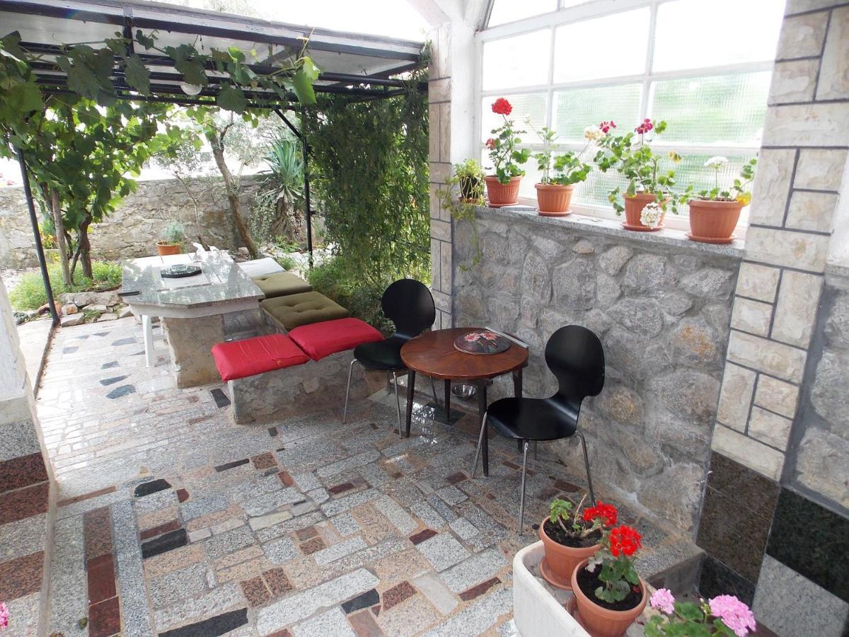 Apartments Miro Kornić Dış mekan fotoğraf