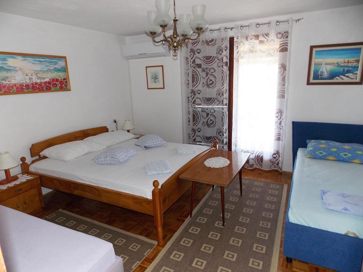 Apartments Miro Kornić Dış mekan fotoğraf
