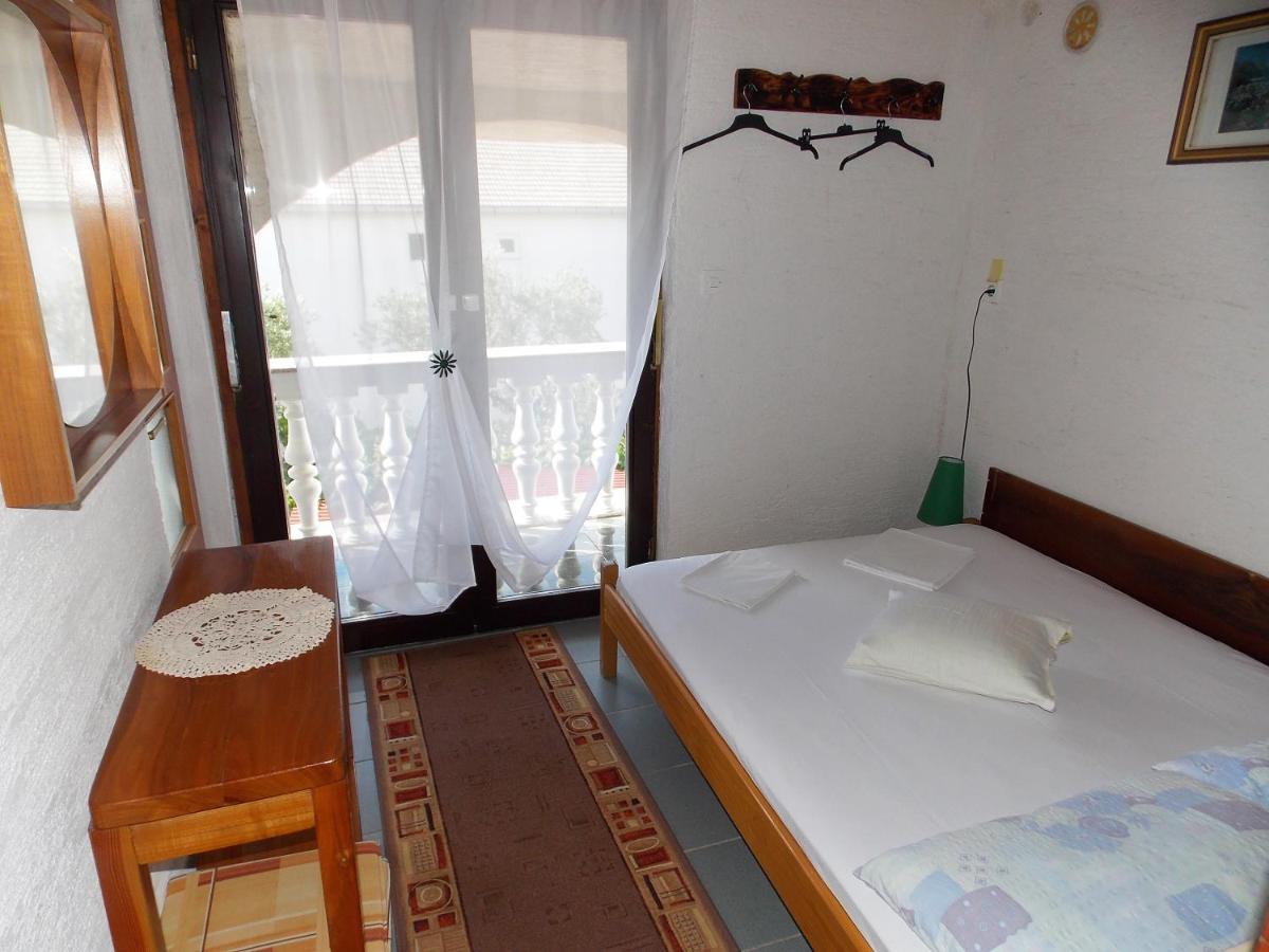 Apartments Miro Kornić Dış mekan fotoğraf